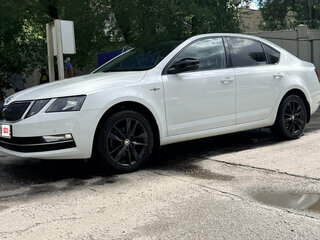 2019 Skoda Octavia III (A7) Рестайлинг, белый, 2100000 рублей, вид 1