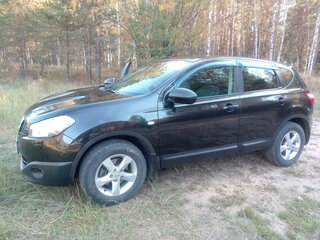 2011 Nissan Qashqai I Рестайлинг, чёрный, 890000 рублей, вид 3