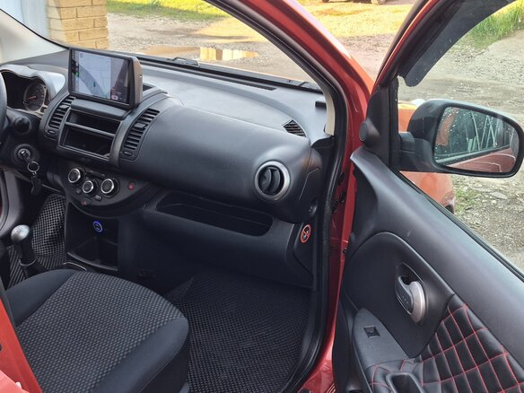 2007 Nissan Note I, красный - вид 7