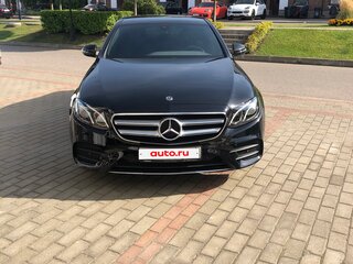 2020 Mercedes-Benz E-Класс 200 V (W213, S213, C238), чёрный, 2750000 рублей, вид 2