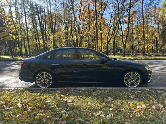 2021 Audi A4 40 TDI V (B9) Рестайлинг, чёрный, 4098500 рублей - вид 3