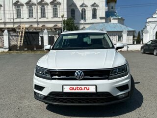 2018 Volkswagen Tiguan II, белый, 1830000 рублей, вид 2