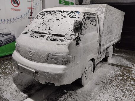 2017 Mazda Bongo, белый, 2390000 рублей, вид 2