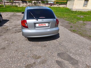2004 Kia Rio I Рестайлинг, серебристый, 400000 рублей, вид 2
