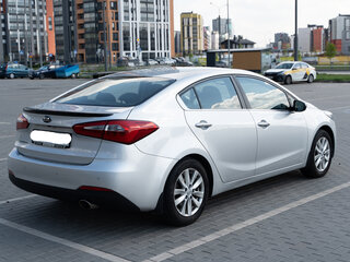 2014 Kia Cerato III, серебристый, 1000000 рублей, вид 5