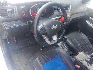 2014 Kia Rio III, серебристый, 450000 рублей, вид 5