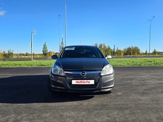 2011 Opel Astra H Рестайлинг, серый, 450000 рублей, вид 2