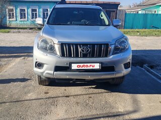 2011 Toyota Land Cruiser Prado 150 Series, серебристый, 2950000 рублей, вид 1