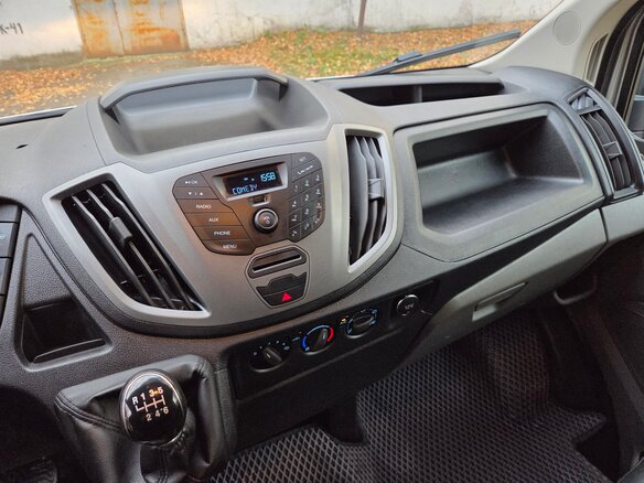 2020 Ford Transit, серебристый, 2390000 рублей - вид 17