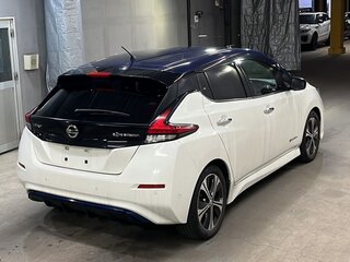 2017 Nissan Leaf II (ZE1), белый, 1999999 рублей, вид 5