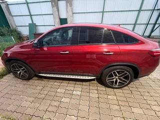 2015 Mercedes-Benz GLE Coupe 400 I (C292), красный, 4000000 рублей, вид 4