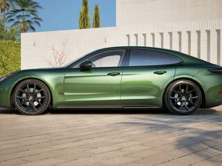 2026 Porsche Panamera 4 III, зелёный, 22990000 рублей, вид 5