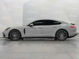 2018 Porsche Panamera 4 II, серый, 7200000 рублей, вид 2