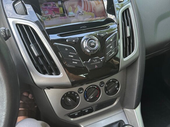 2014 Ford Focus III, серебристый, 750000 рублей - вид 14