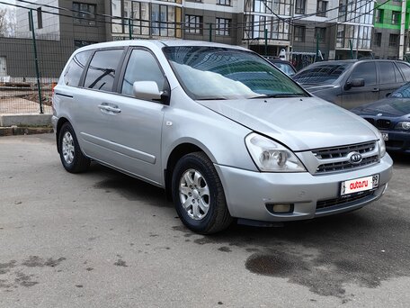 2007 Kia Carnival II, серебристый, 899000 рублей, вид 2