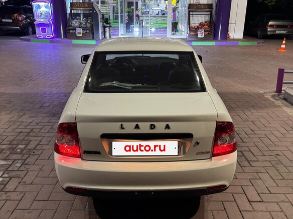 2009 Lada (ВАЗ) Priora I, белый, 310000 рублей - вид 2
