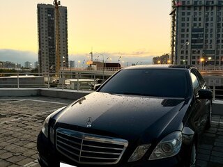 2012 Mercedes-Benz E-Класс 200 7G-Tronic IV (W212, S212, C207), чёрный, 1780000 рублей, вид 3