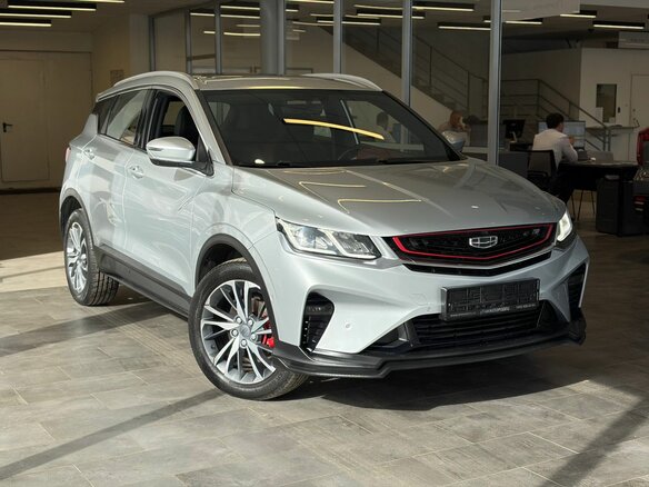 2022 Geely Coolray I, серебристый, 1440000 рублей - вид 2