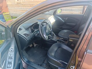 2010 Hyundai ix35 I, коричневый, 1200000 рублей, вид 5