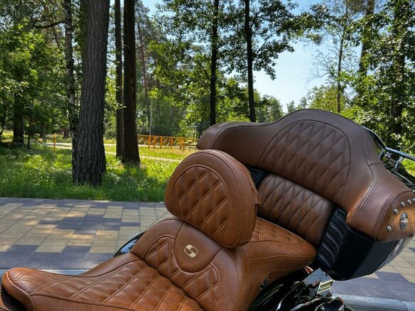 2015 Indian Roadmaster, чёрный, 1146215 рублей - вид 16