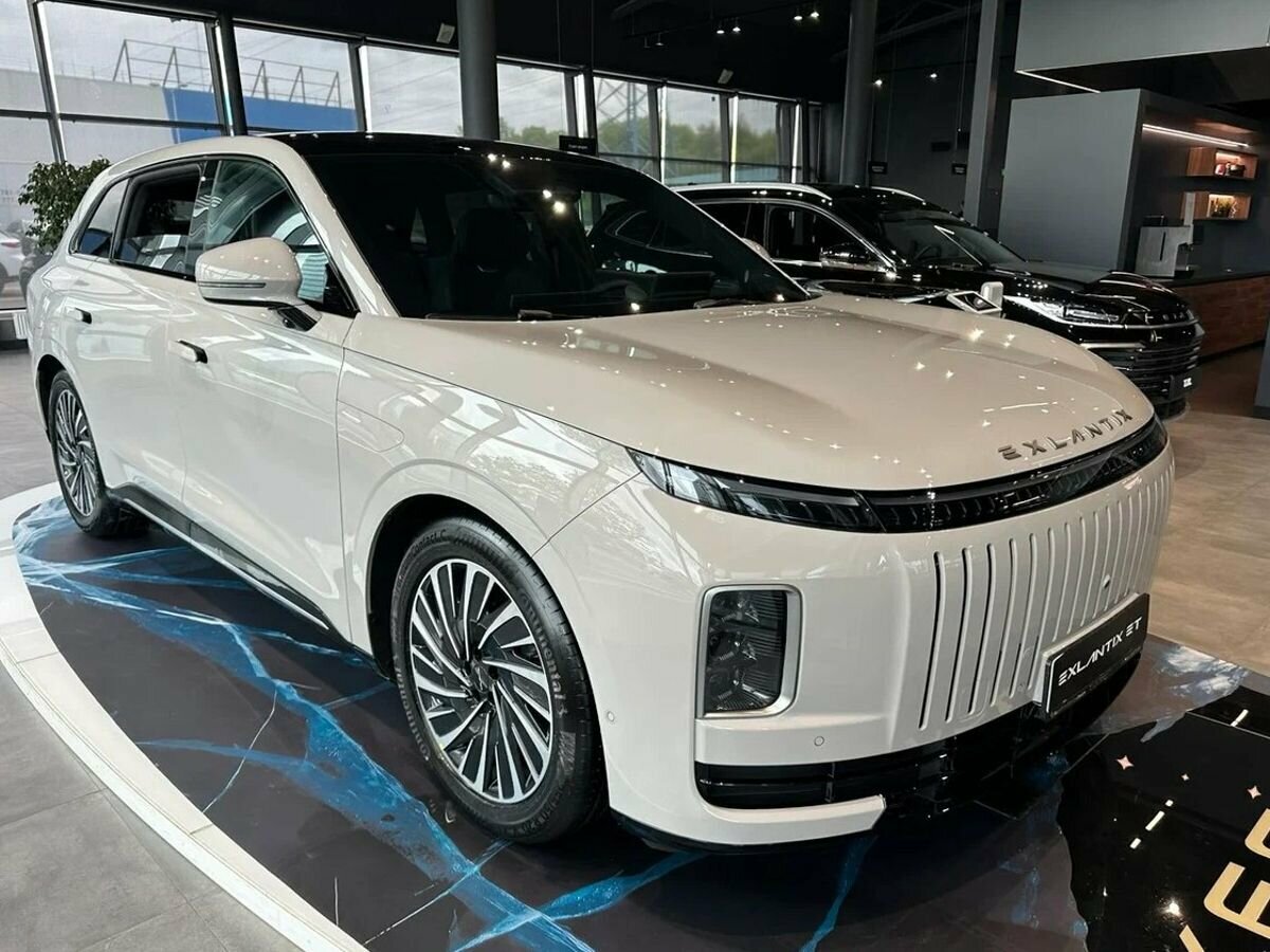 Открыть фотографии: Esteo Exlantix ET