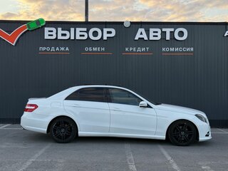 2013 Mercedes-Benz E-Класс 200 7G-Tronic IV (W212, S212, C207), белый, 1319000 рублей, вид 3
