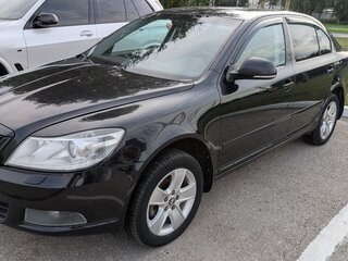 2011 Skoda Octavia DSG7 II (A5) Рестайлинг, чёрный, 680000 рублей, вид 3