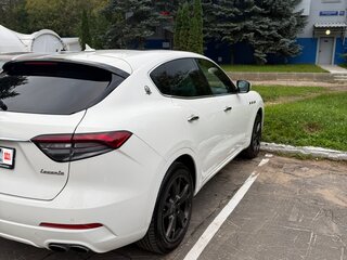 2020 Maserati Levante I, белый, 4799000 рублей, вид 2