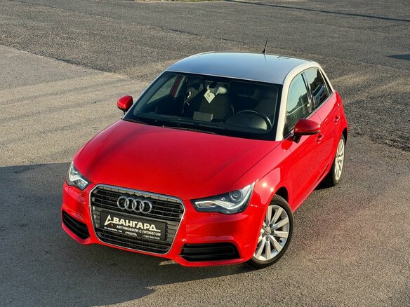 2013 Audi A1 I (8X), красный, 920000 рублей - вид 13