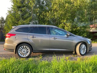 2019 Ford Focus III Рестайлинг, серый, 1500000 рублей, вид 4