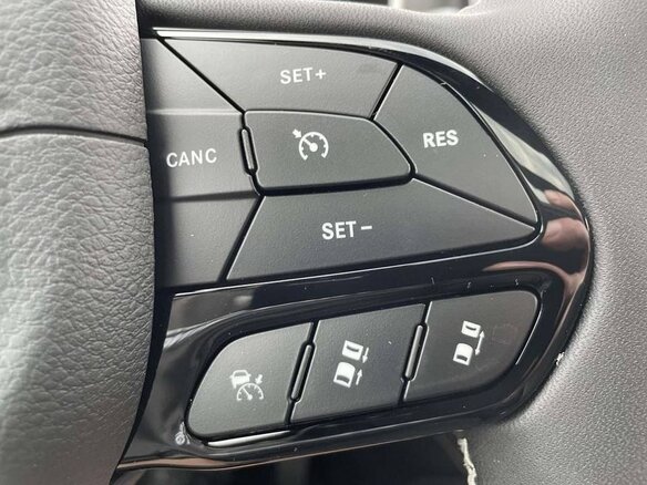 2026 Chrysler Pacifica RU Рестайлинг 2, белый, 12690491 рублей - вид 10