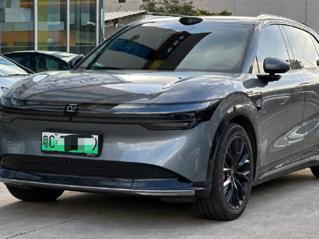 2024 Zeekr 7X 100 kWh I, серый, 5222454 рублей, вид 1
