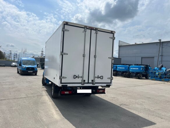 2021 Ford Transit, синий, 1800369 рублей - вид 8