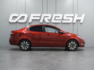 2013 Kia Rio 4-speed III, красный, 820000 рублей, вид 5