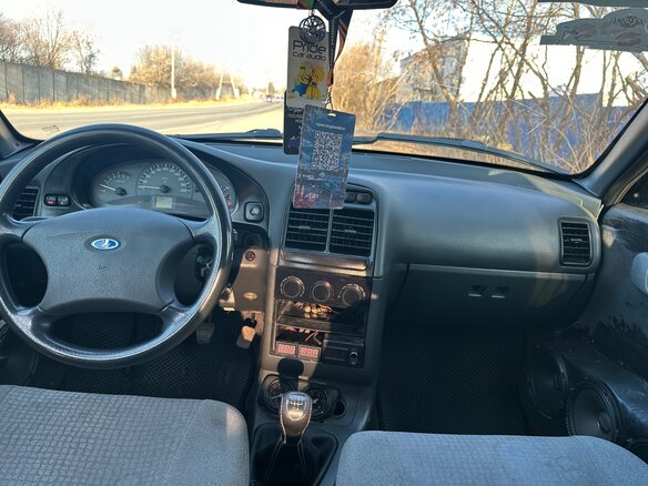 2008 Lada (ВАЗ) 2112, чёрный, 280000 рублей - вид 6