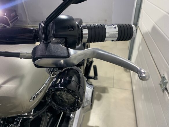 2018 Harley-Davidson Breakout, серый, 1750000 рублей - вид 13