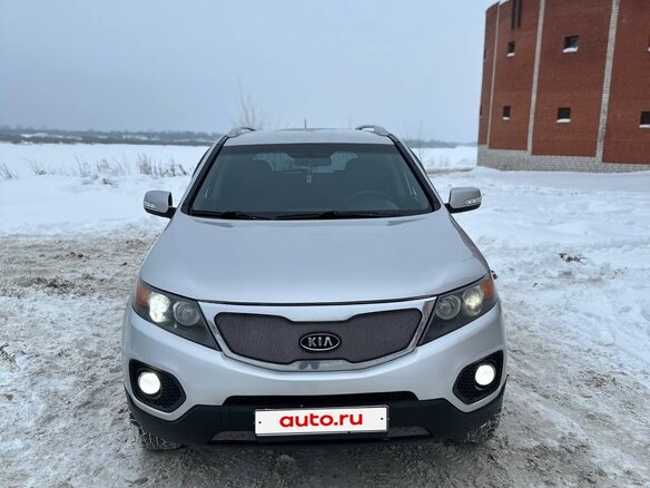 2012 Kia Sorento II, серебристый, 1050000 рублей - вид 2