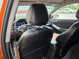 2015 Hyundai Solaris I Рестайлинг, оранжевый, 1201000 рублей, вид 5
