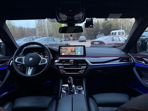 2020 BMW 5 серии 523d xDrive VII (G30/G31/G38) Рестайлинг, белый, 5490000 рублей - вид 9