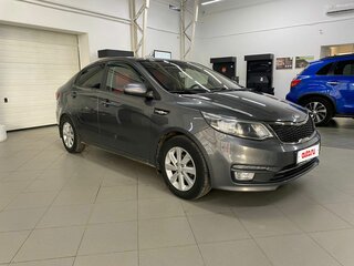 2017 Kia Rio III Рестайлинг, серый, 1139000 рублей, вид 2