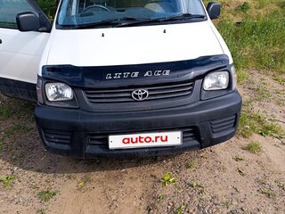 1999 Toyota Lite Ace V, белый, 350000 рублей, вид 1