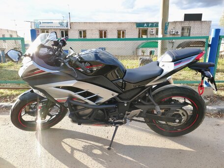 2013 Kawasaki Ninja 250R, серый, 410000 рублей, вид 2