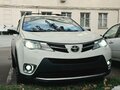 2013 Toyota RAV4 IV (XA40), белый - вид 2