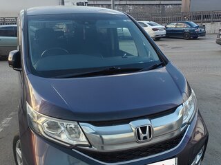 2016 Honda Stepwgn Spada V, фиолетовый, 1699000 рублей, вид 2