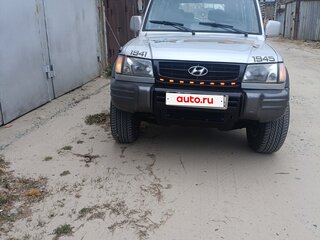 2002 Hyundai Galloper II, серый, 500000 рублей, вид 2