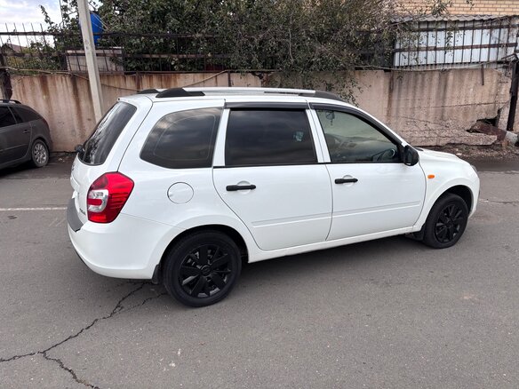 2014 Lada (ВАЗ) Kalina II, белый, 449000 рублей - вид 1