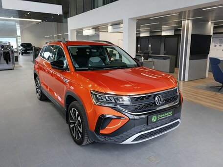 2021 Volkswagen Taos I, оранжевый, 2595000 рублей, вид 1