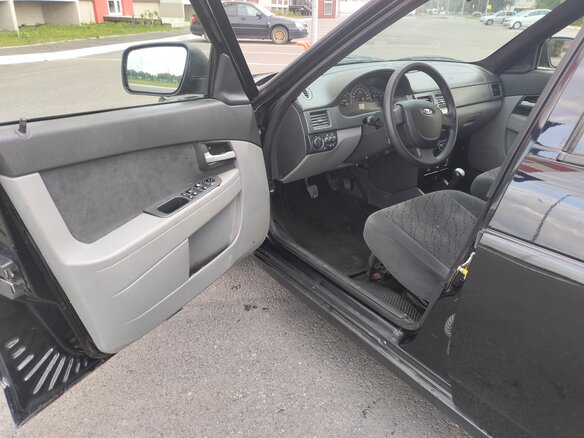 2010 Lada (ВАЗ) Priora I, чёрный, 350000 рублей - вид 25