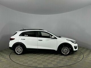 2018 Kia Rio X-Line IV, белый, 1549000 рублей, вид 3