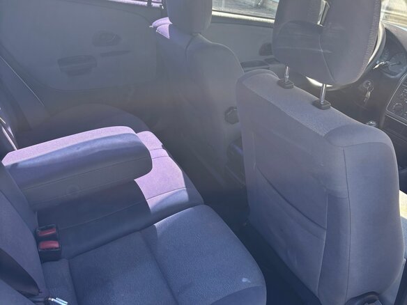2003 Mitsubishi Carisma I Рестайлинг, серебристый, 190000 рублей - вид 10